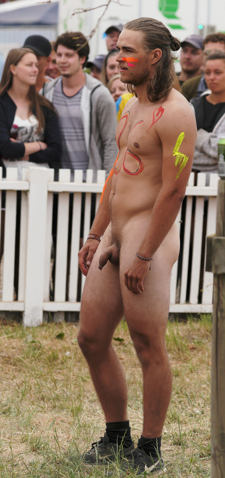 pe828bceOq1w1pqb6o1_1280